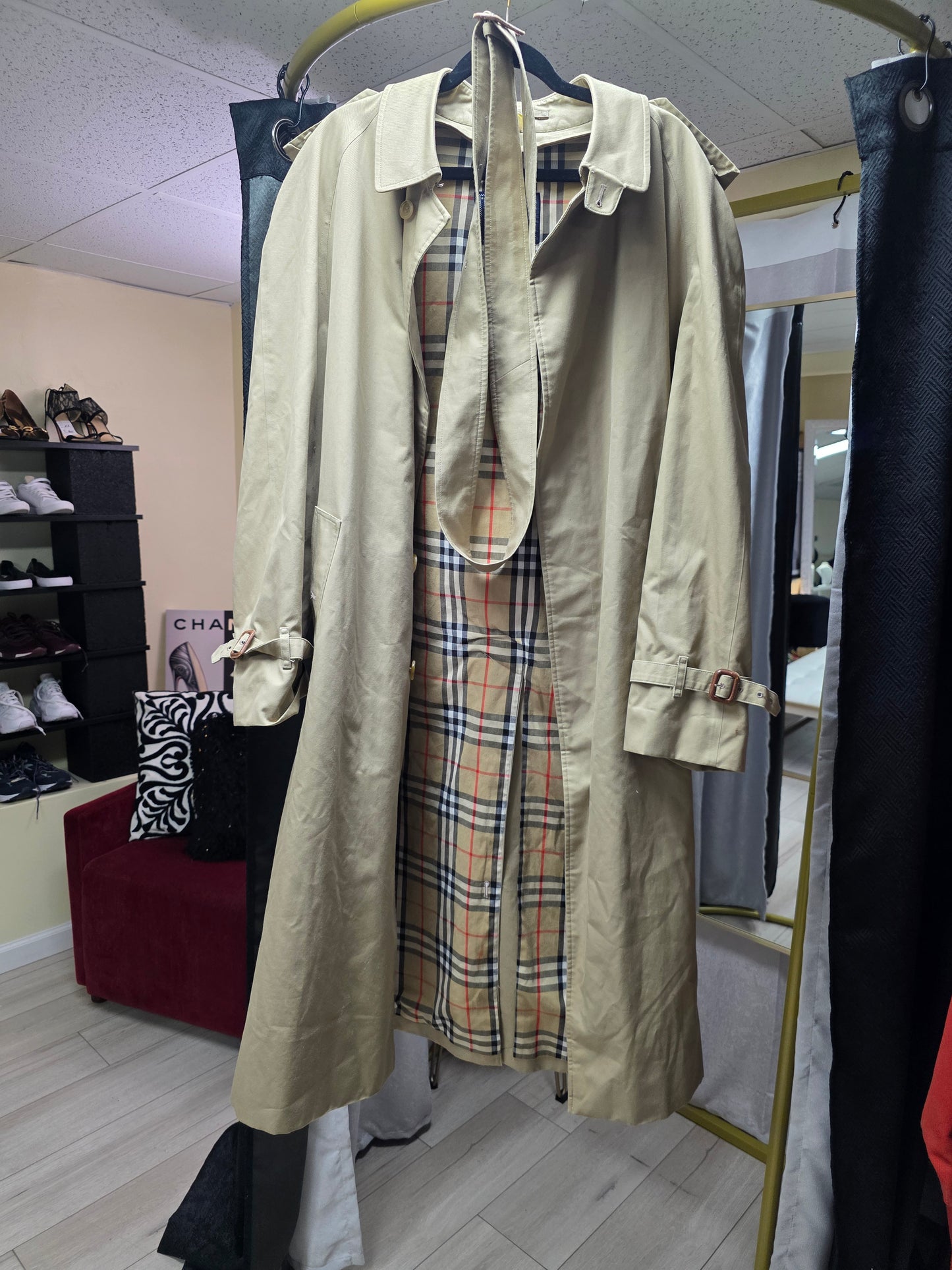 Burberry Vintage Trench Coat (~16/18)