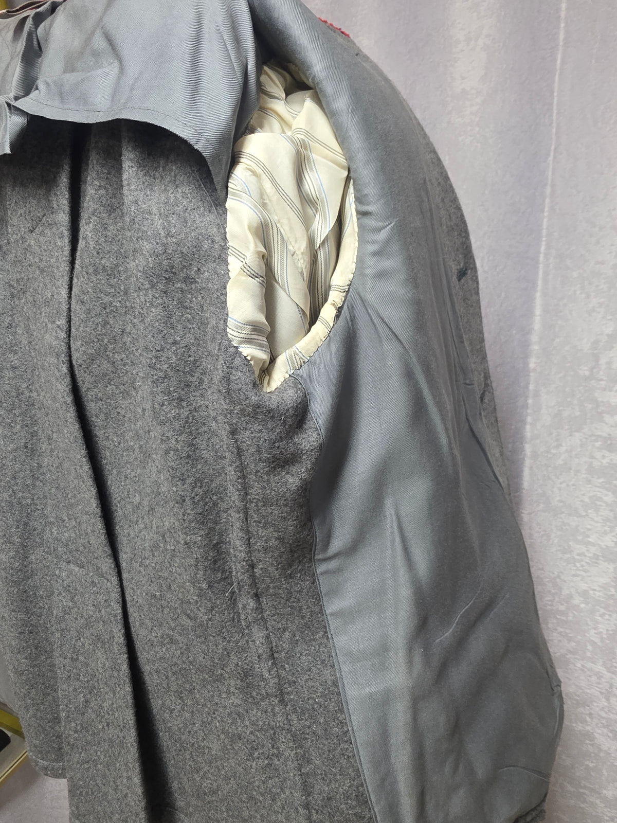 Vintage Gray & Green Trachten Loden Jacket - Size S
