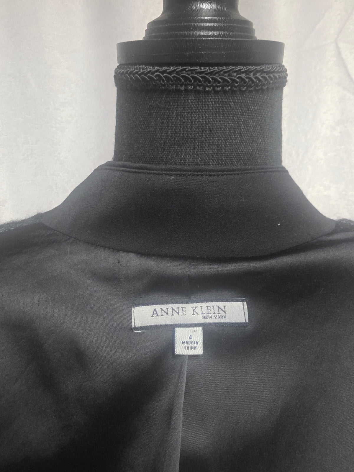 Charcoal Tweed Blazer – Size 4
