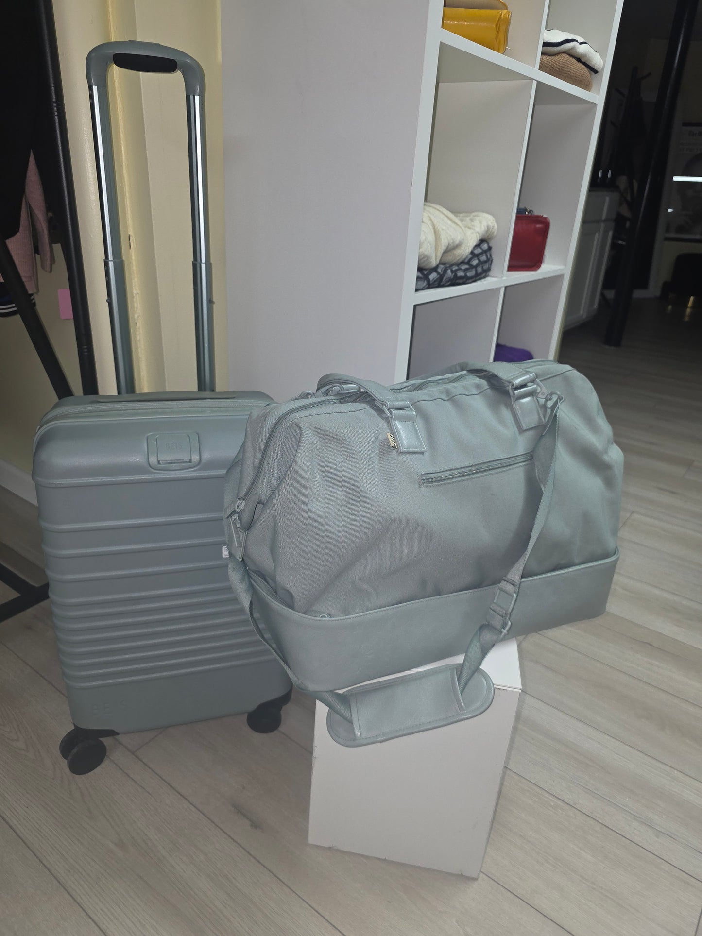BÉIS Slate Weekender & Carry-On Roller Set Luggage (P/U Only)