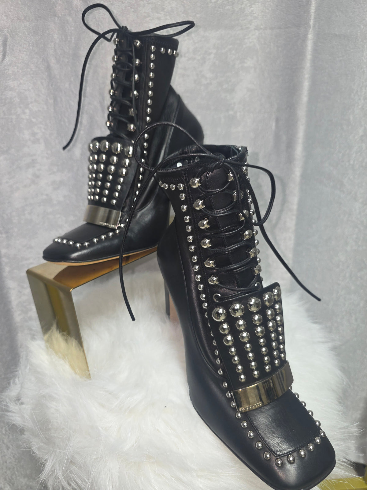 Black Leather Studded Lace-Up Ankle Boots – New - Size 38.5