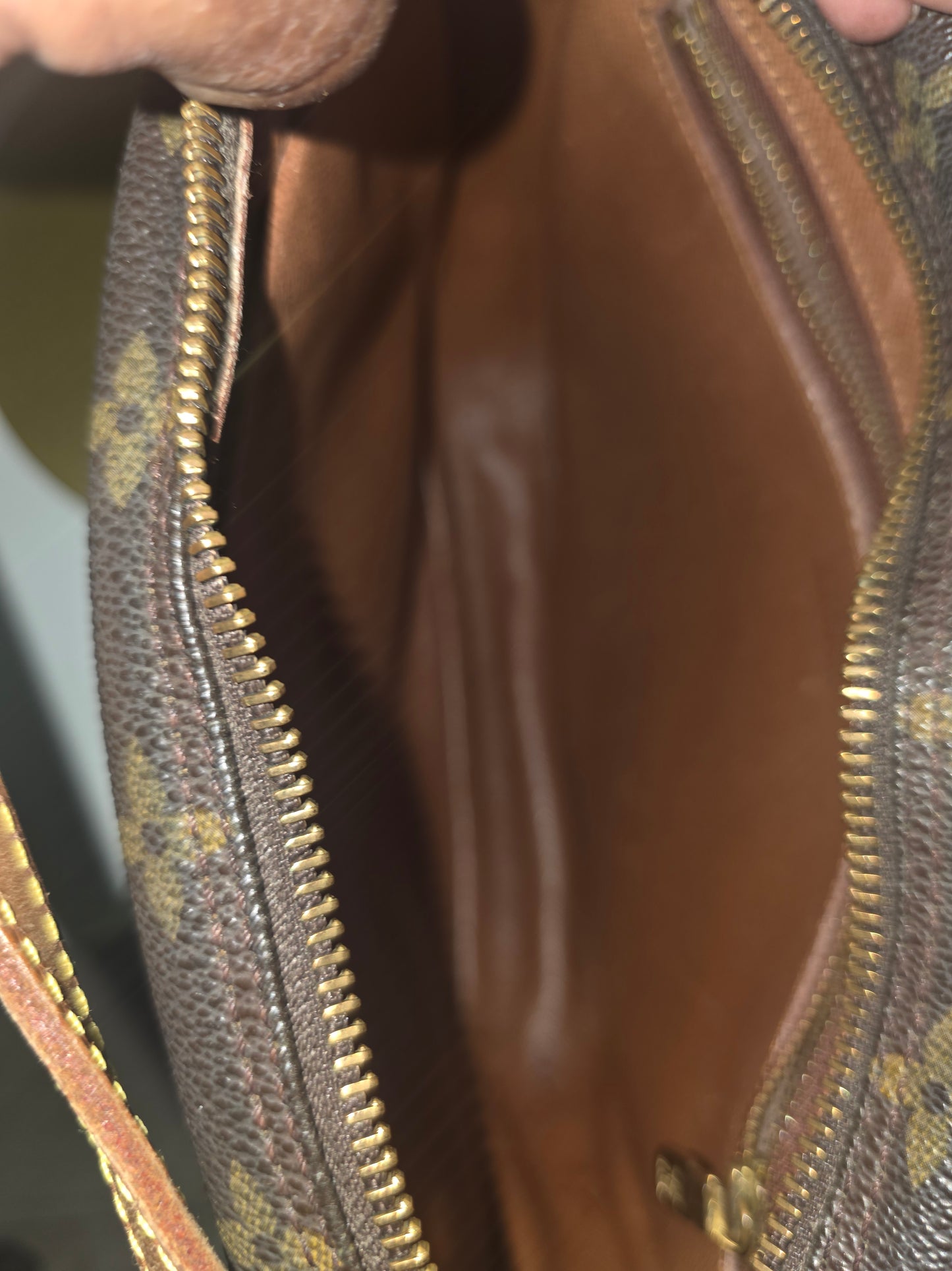 Louis Vuitton Jeune Fille Crossbody Bag – Monogram