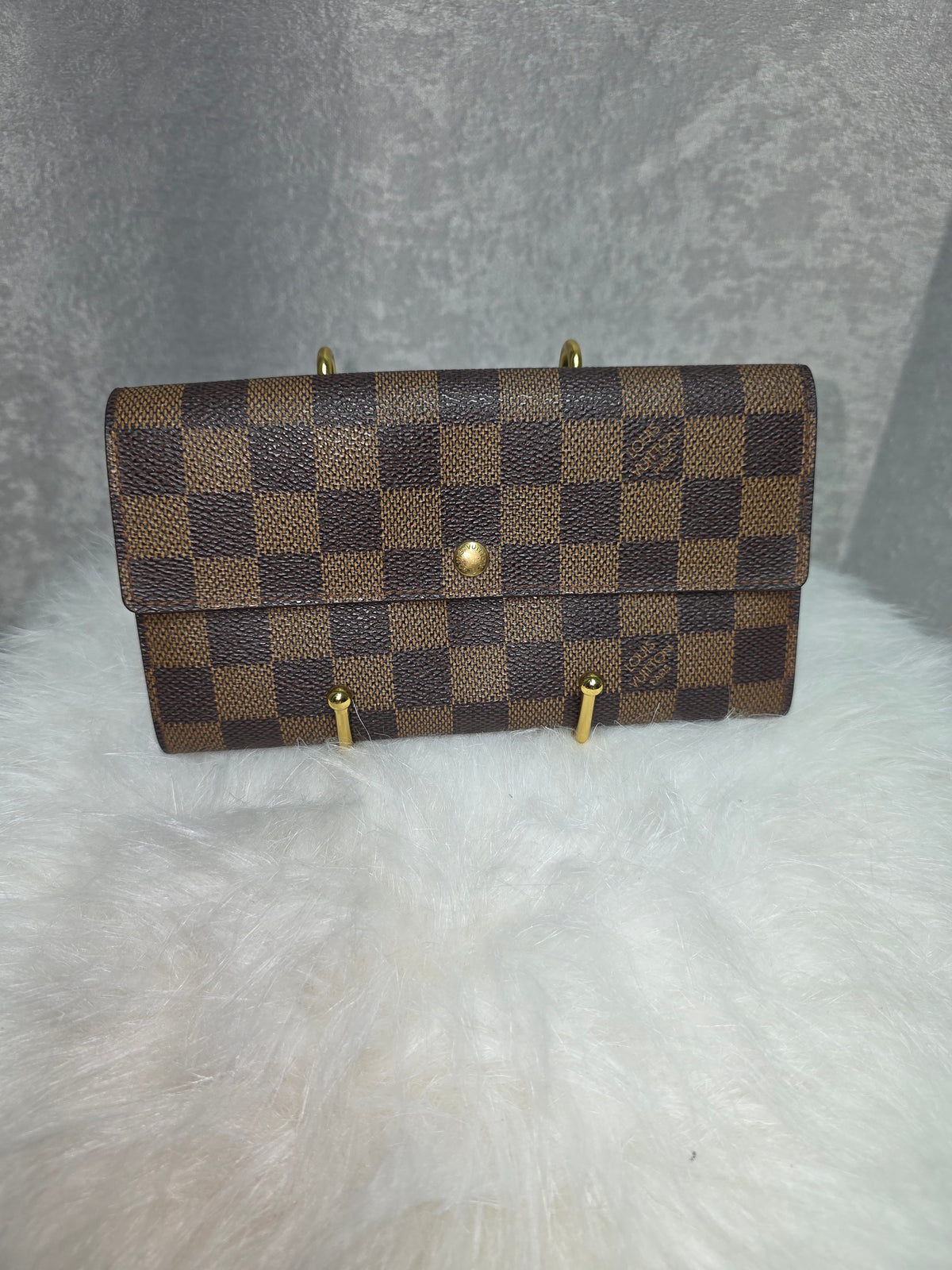 Pre-owned Damier Ebene Sarah Wallet