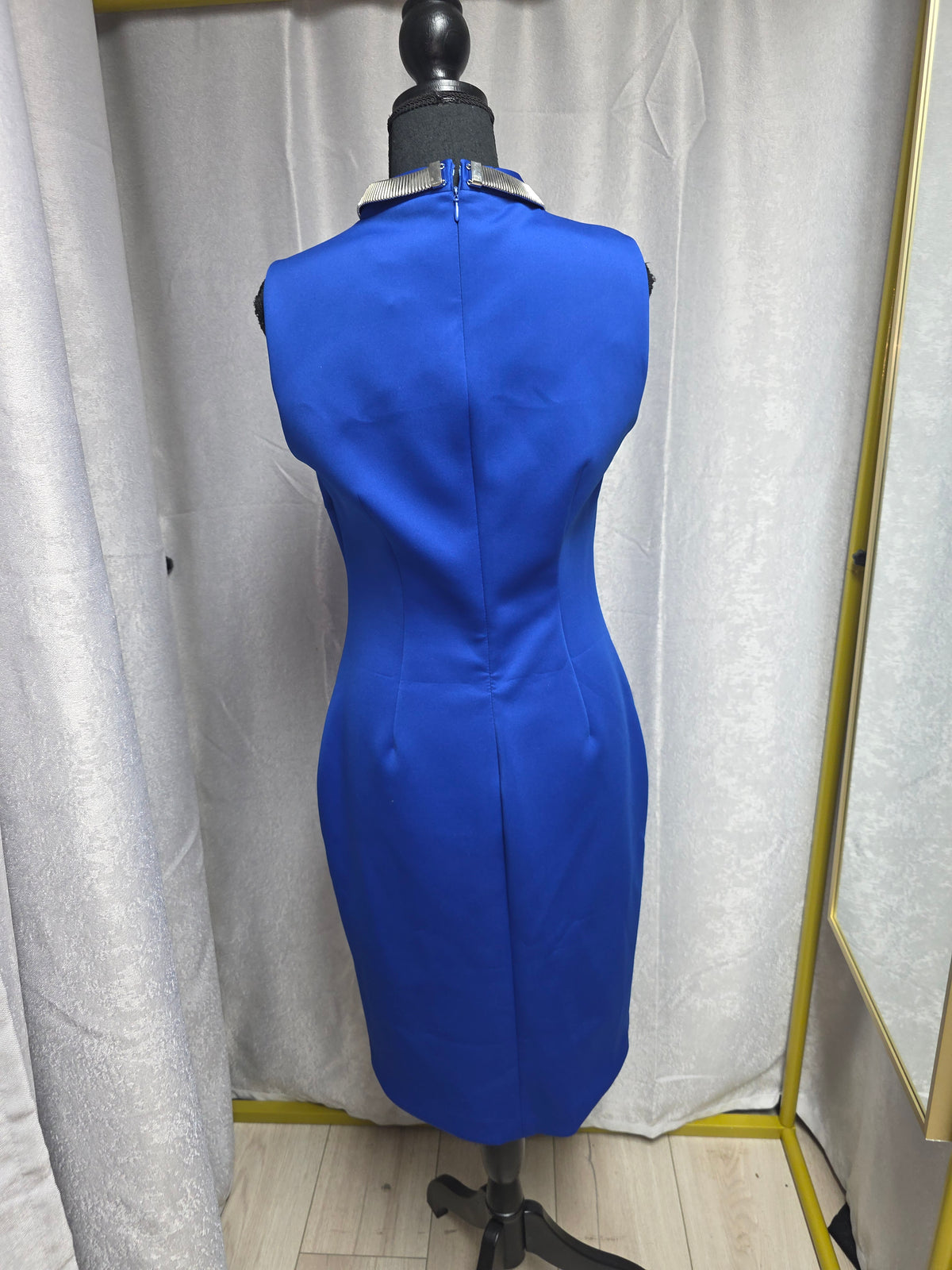 Calvin Klein Cobalt Blue Sleeveless Sheath Dress – Size 6