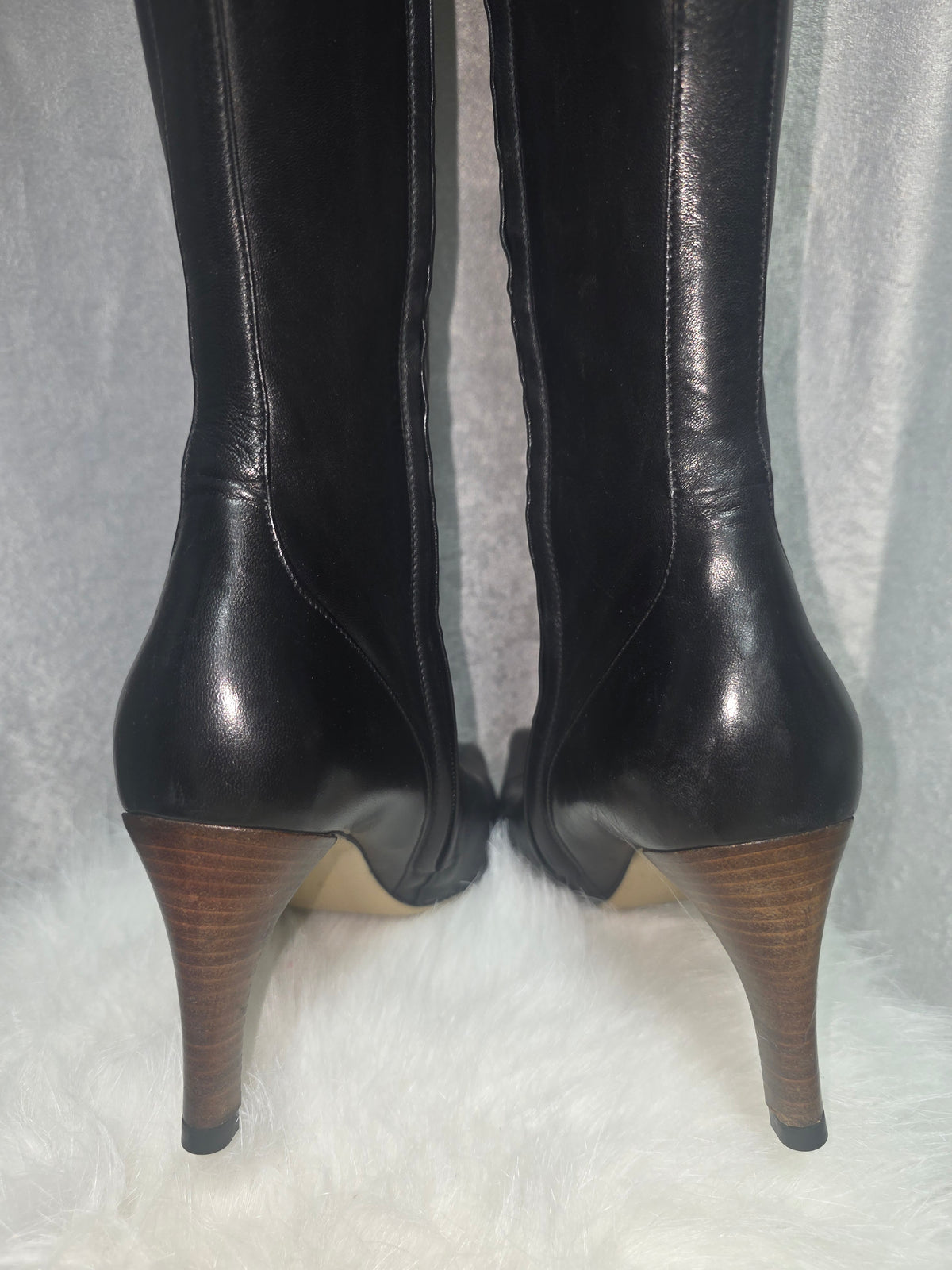 Black Leather Knee-High Boots – Size 9B