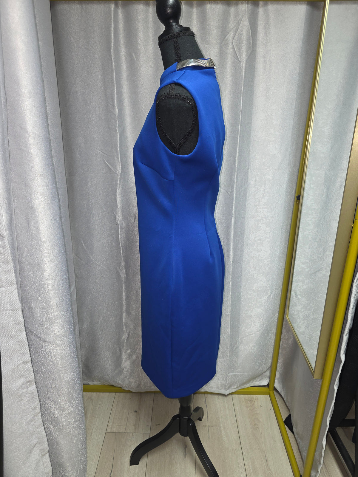 Calvin Klein Cobalt Blue Sleeveless Sheath Dress – Size 6