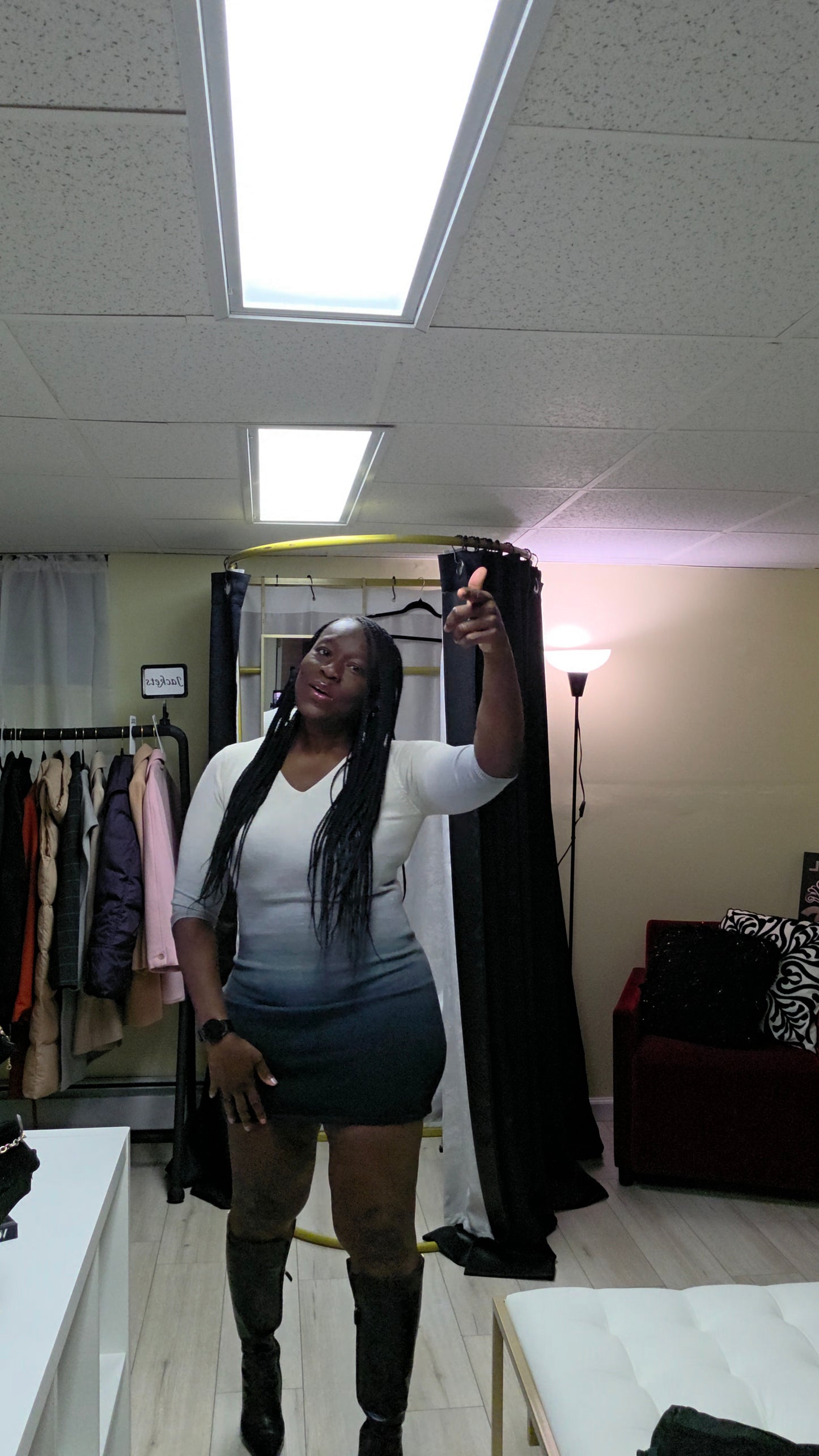 Fly Fit Find Friday (No Boots) - 4/10/26