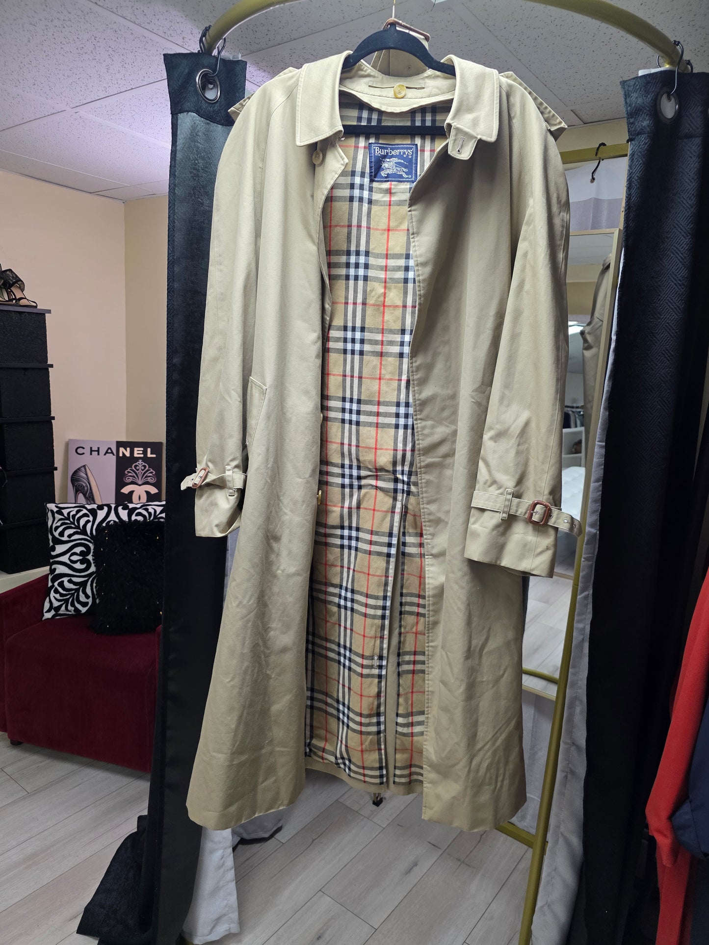 Burberry Vintage Trench Coat (~16/18)