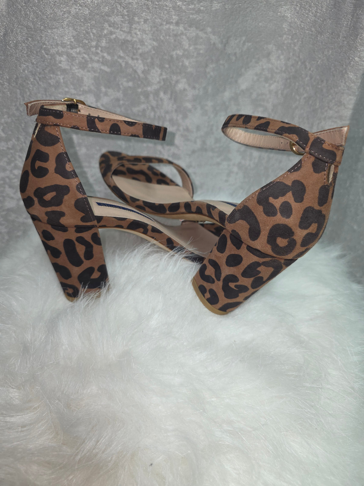 Leopard-Print Suede Block-Heel Sandals – New - Size 5