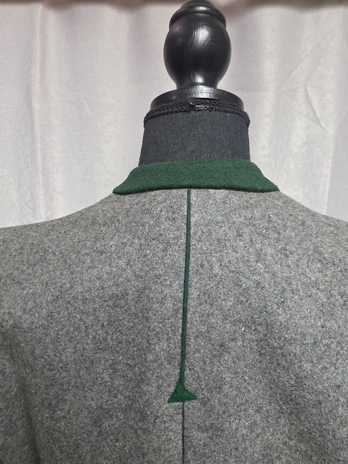 Vintage Gray & Green Trachten Loden Jacket - Size S
