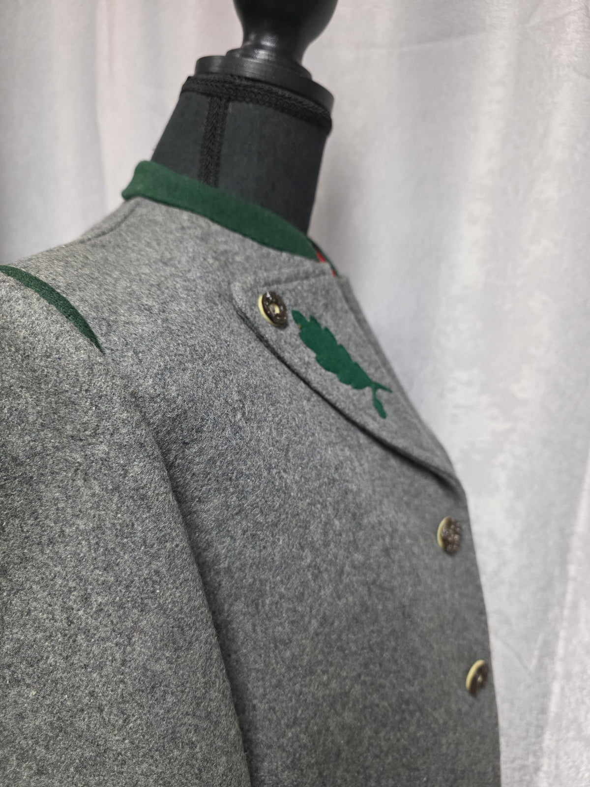 Vintage Gray & Green Trachten Loden Jacket - Size S